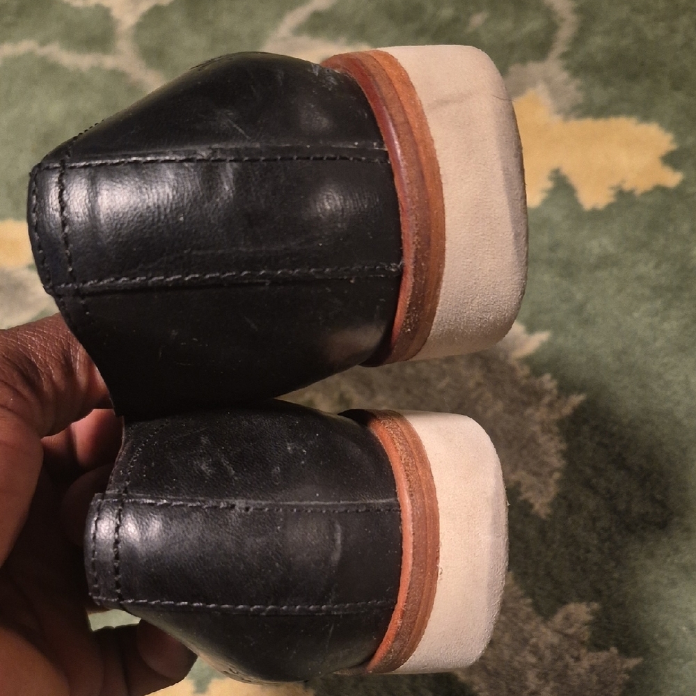 Frye Black Leather Women's Moccasin Monk Strap Shoes - Picture 6 of 15